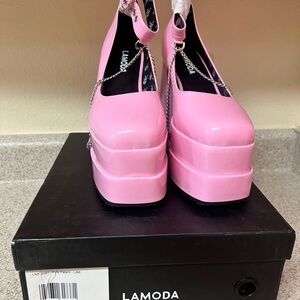 Lamoda 4.5” Pink Platform Heels